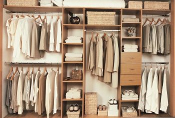 Как выбрать шкаф для одежды в Среднеуральске