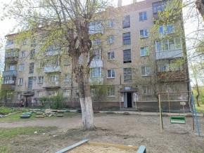 ул. Бабушкина,30а в Среднеуральске - sredneuralsk.yutvil.ru - фото 1