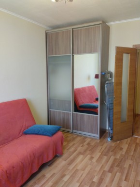 ул. Бакинских комиссаров,99 в Среднеуральске - sredneuralsk.yutvil.ru - фото 1